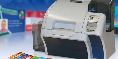 Выбор ретрансферного принтера для печати пластиковых карт: советы и рекомендации
